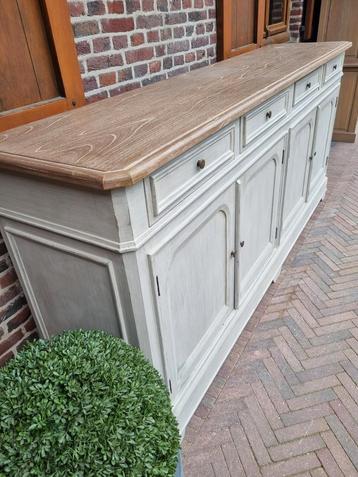 Massief houten dressoir landelijk  beschikbaar voor biedingen