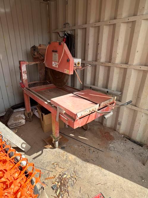 Grote steen tafelzaag merk BETA, Doe-het-zelf en Bouw, Gereedschap | Zaagmachines, Gebruikt, Ophalen
