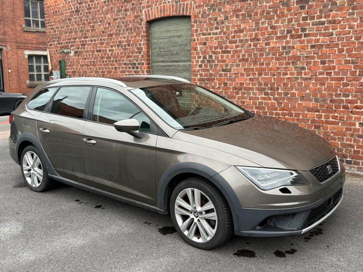 SEAT LEON 1.8 AUTOMAAT EXPORT/HANDELAAR, Auto's, Seat, Bedrijf, Te koop, Leon, 4x4, Benzine, Euro 6, Break, 5 deurs, Automaat