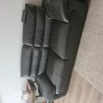 Leren zetel nog proper. 2 stuks maat 1m 80engte en andere 2m, Ophalen, Gebruikt, Driepersoons, Leer