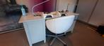 Bureau gelnagels + afzuigsysteem inbouw+ 2 X lampen + stoel