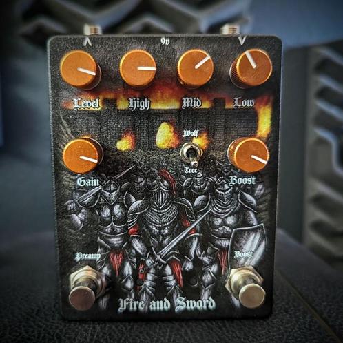Highwind Amplification Fire & Sword Preamp ( Orange Pre Amp), Muziek en Instrumenten, Effecten, Zo goed als nieuw, Ophalen