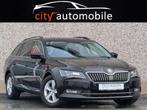 Skoda Superb 1.6 TDI DSG CUIR CARPLAY LED CAMERA SIEGES CHAU, Auto's, Automaat, Gebruikt, Zwart, 4 cilinders