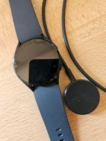 Samsung smartwatch 5, Ophalen of Verzenden, Zo goed als nieuw