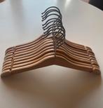Cintres enfant en bois massif 10 pieces, Vêtements | Femmes, Cintres, Enlèvement, Comme neuf, Bois