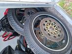 Regenbanden circuit honda cbr 600 met velg en remschijf, Motoren, Ophalen