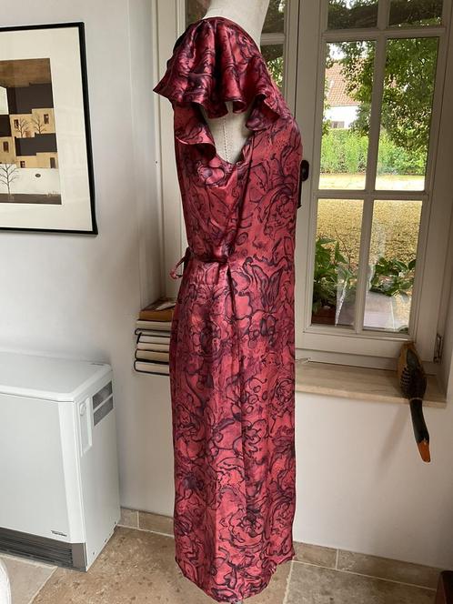 Robe Xandres, taille 42, soie naturelle, Vêtements | Femmes, Robes, Taille 42/44 (L), Enlèvement ou Envoi