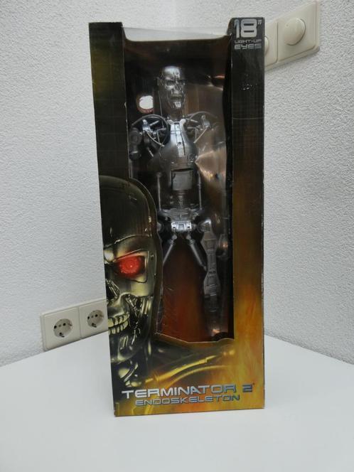 1/4 schaal Terminator endoskeleton NECA #2, Verzamelen, Film en Tv, Nieuw, Ophalen of Verzenden