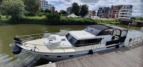 Promenades en bateau de luxe entre Bruges, Gand et la vieill, Sports nautiques & Bateaux, Bateaux à moteur & Yachts à moteur, Comme neuf