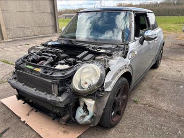 Toutes pieces mini cooper 1.6hdi r56 beschikbaar voor biedingen