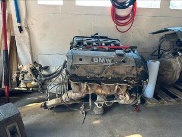 Bmw motor M54b25 compleet beschikbaar voor biedingen