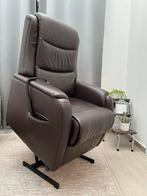HUKLA ELEKTRISCHE RELAXZETEL MET UITSTAPFUNCTIE 2 MOTOREN, Huis en Inrichting, Fauteuils, Ophalen, Zo goed als nieuw, Leer, Relaxzetel fauteuil relax zetel relaxfauteuil relaxstoel stoel