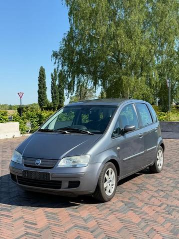 FIAT IDEA/AUTOMATIC ! /CLIMATISATION ! /4 EUROS !, Autos, Argent ou Gris, Achat, Idea, Carnet d'entretien
