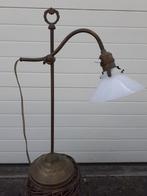 Bureau lamp, Ophalen