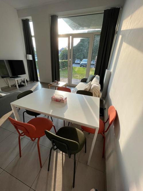 Table à manger et 6 chaises IKEA, Huis en Inrichting, Tafels | Eettafels, Zo goed als nieuw, Metaal