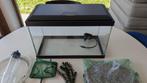 Aquarium (40x20x25), Dieren en Toebehoren, Ophalen, Zo goed als nieuw, Gevuld zoetwateraquarium