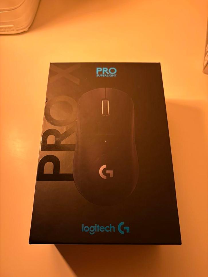 Logitech G 910-005881, Computers en Software, Muizen, Muis, Rechtshandig, Draadloos, Ophalen