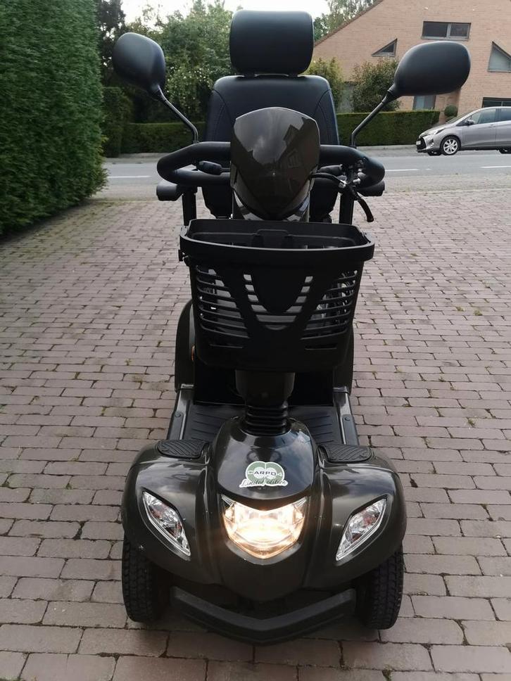 Trottinette Vermeiren Carpo 4 en édition limitée à 1 km au c, Divers, Chaises roulantes, Enlèvement ou Envoi