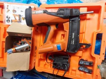 Spit pulsa 800p + schiethamer tacker voor beton staal  beschikbaar voor biedingen