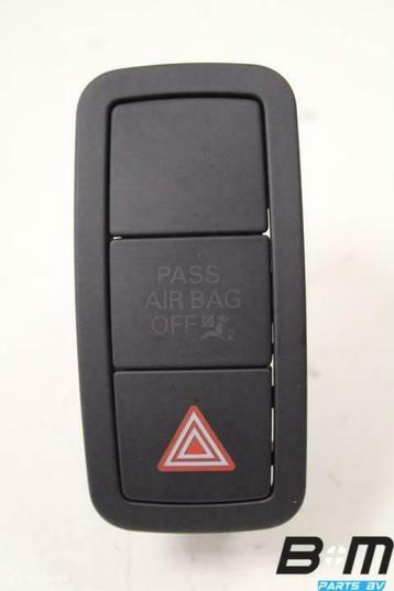 Alarmlichtschakelaar dashboard Audi A1 Quattro 8X0959672B beschikbaar voor biedingen