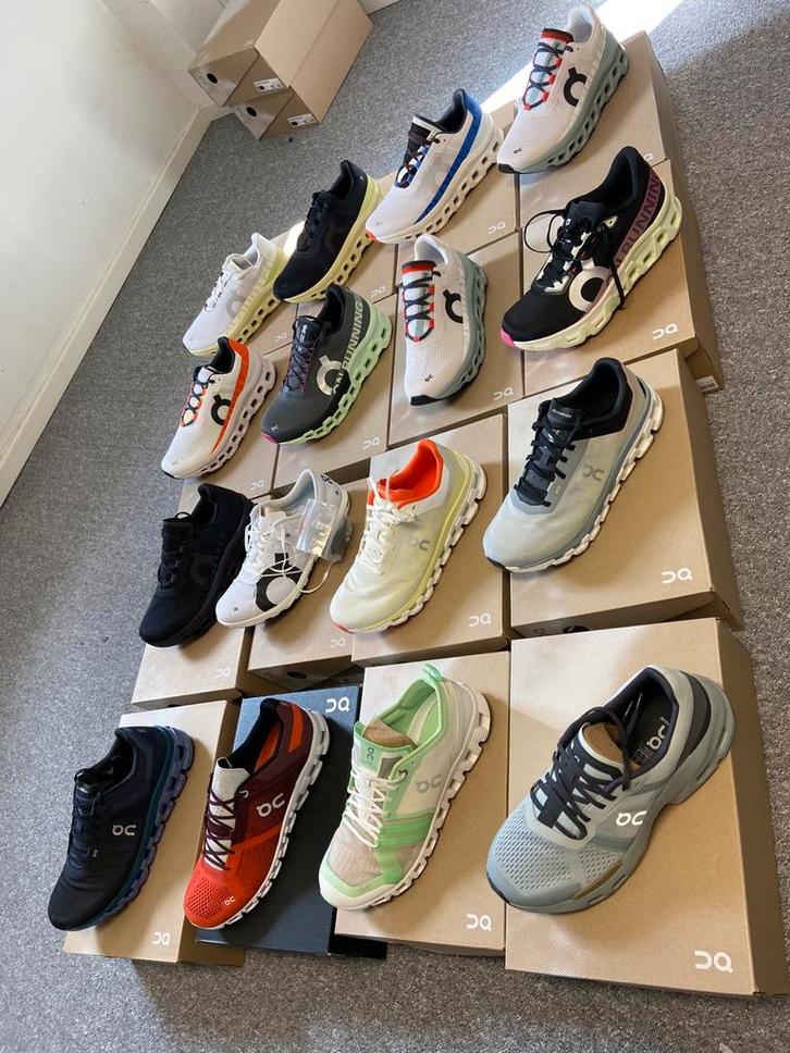 Splinternieuwe ON RUNNING schoenen, Kleding | Heren, Schoenen, Nieuw, Sportschoenen, Overige kleuren, Ophalen of Verzenden