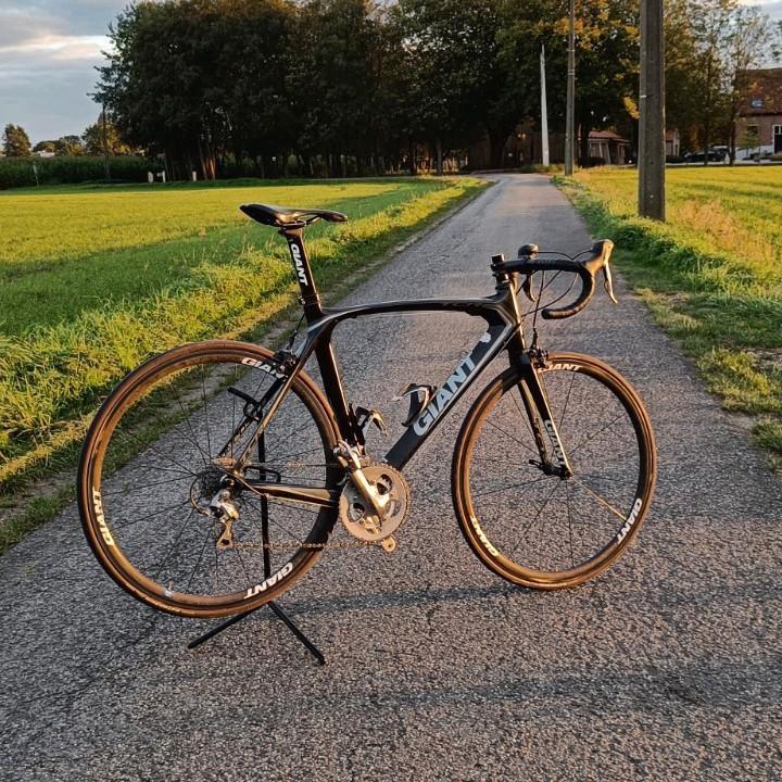 Koersfiets maat L (volledig carbon), Fietsen en Brommers, Fietsen | Racefietsen, Gebruikt, Heren, Giant, Carbon, Ophalen