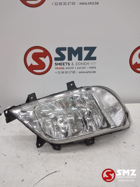 Koplamp rechts mercedes sprinter w901 a9018202561, Auto-onderdelen, Vrachtwagen-onderdelen, Mercedes-Benz, Verlichting, Nieuw