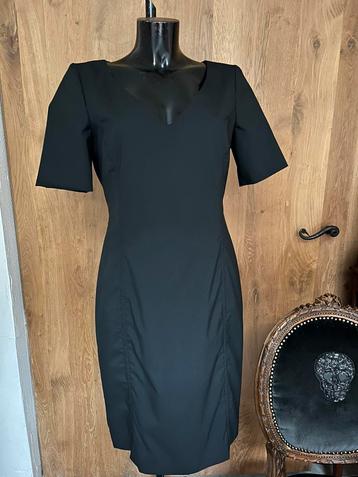 Kleed Belgische ontwerper, Kleding | Dames, Jurken, Ophalen, Zo goed als nieuw, Maat 38/40 (M)