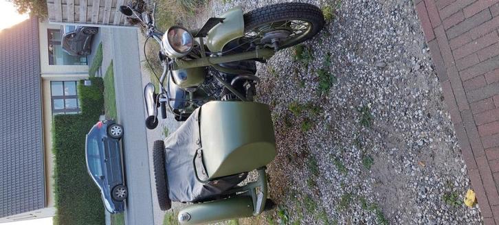 Dnepr KMZ k750, Motoren, Motoren | Oldtimers, Overig, meer dan 35 kW, 2 cilinders, Motorrijbewijs A, Cardan-aandrijving, Ophalen