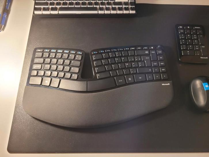 MS Ergonomic Keyboard + Muis + Klavier (ophalen Oostende), Computers en Software, Toetsenborden, Numeriek, Ergonomisch, Ophalen