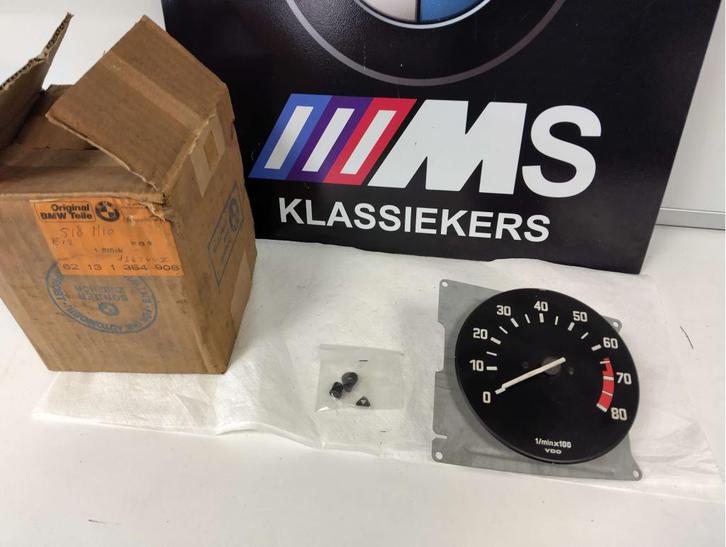 BMW E12 518 ,520 Toerenteller NIEUW 62131354908 M10 M20, Auto-onderdelen, Dashboard en Schakelaars, BMW, Nieuw, Ophalen of Verzenden