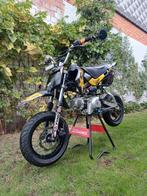 Straatlegale masai 50cc, Fietsen en Brommers, Ophalen, Zo goed als nieuw