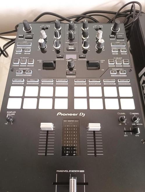 Pioneer DJM-S7, Muziek en Instrumenten, Dj-sets en Draaitafels, Zo goed als nieuw, Draaitafel, Pioneer, Ophalen