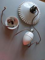 Suspension ancienne en porcelaine avec lampe et poulie à con, Enlèvement ou Envoi