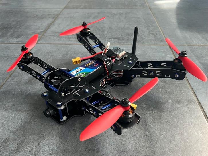 450 -> 349 eur Drone  FlyX-EvoH + Télécommande Spektrum DX7, Audio, Tv en Foto, Drones, Zo goed als nieuw, Drone met camera, Ophalen