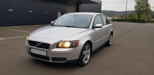 Volvo S40 5 cylindres atmo, boîte méca, Autos, Volvo, Particulier, S40, ABS, Airbags, Air conditionné, Cruise Control, Electronic Stability Program (ESP)