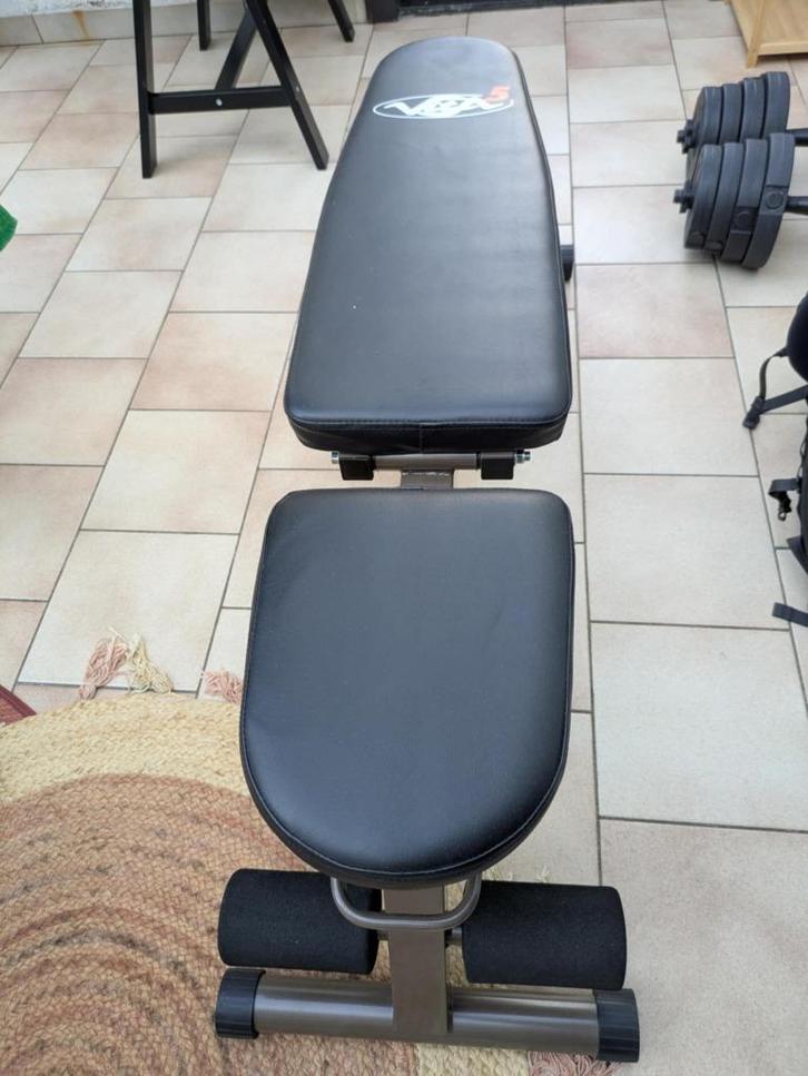 Vita5 - halterbank - bench - Verstelbaar, Sport en Fitness, Fitnessmaterialen, Zo goed als nieuw, Fitnessbank, Armen, Benen, Borst