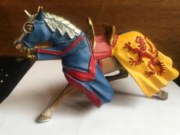 RIDDERSPEELGOED (A JEMEPPE S/SAMBRE) beschikbaar voor biedingen
