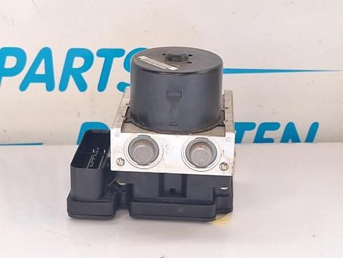 ABS Pomp van een Volkswagen Jetta, Auto-onderdelen, Elektronica en Kabels, Volkswagen, Gebruikt, 3 maanden garantie, Ophalen of Verzenden
