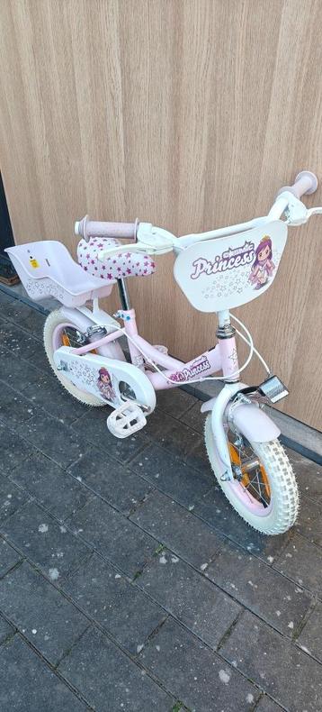 Meisjes fiets 12inch beschikbaar voor biedingen