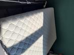 Comfortabele matras 140x200x22 volledig afneembare hoes 50€, Huis en Inrichting, Slaapkamer | Matrassen en Bedbodems, Ophalen
