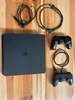 PlayStation 4 slim, Games en Spelcomputers, Spelcomputers | Sony PlayStation 4, Met 2 controllers, Ophalen of Verzenden, Zo goed als nieuw