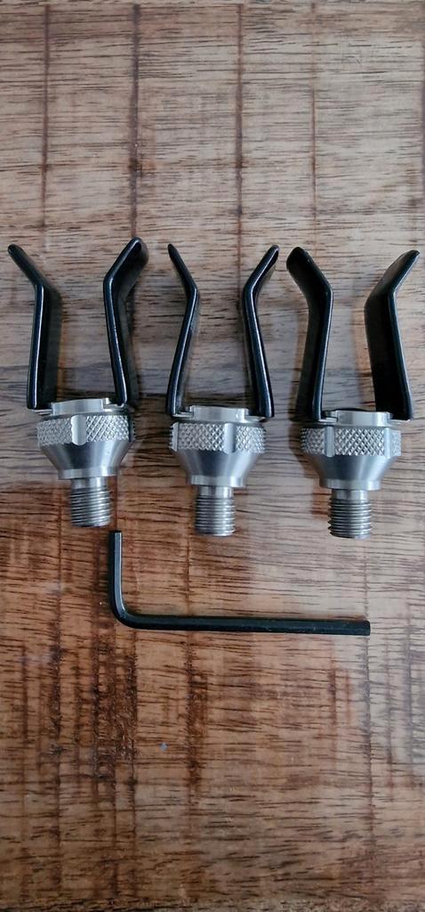 3x solar p1 steuntjes, Watersport en Boten, Hengelsport | Karpervissen, Ophalen