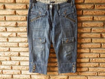 (1)- jeans court femme t.40 bleu - tex - beschikbaar voor biedingen