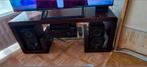 Houten tv-meubel met glazen blad 40€, Ophalen