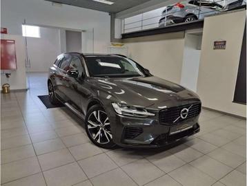 Volvo V60 PLUS DARK PLUG-IN HYBRID AWD OPEN DAK 19CO2 beschikbaar voor biedingen