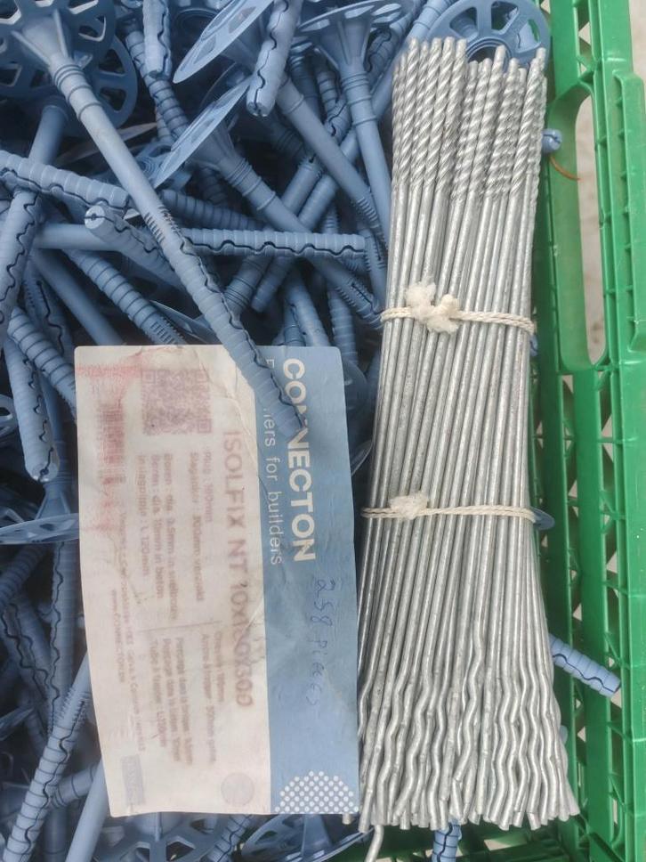 258 pièces isolfix NT 10x180x300 cheville + ancrage, Doe-het-zelf en Bouw, Plinten en Afwerking, Nieuw, Ophalen of Verzenden