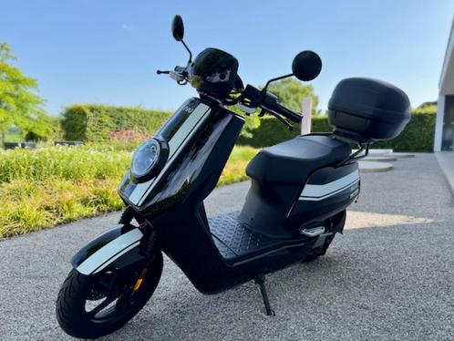 Top elektrische scooter NIU NGT | Tot ~80 KM per uur!, Motoren, Motoren | Overige merken, Particulier, Scooter, 11 kW of minder
