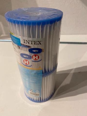 Cristal clear pool type H Intex filter / set van twee beschikbaar voor biedingen