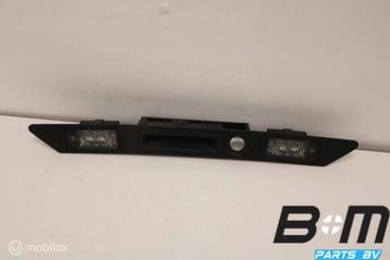 Greeplijst + kentekenverlichting Audi A3 8V 8E0827574F beschikbaar voor biedingen